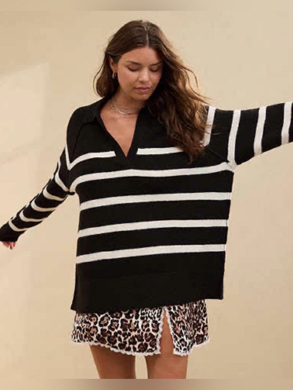 aerie Black & White Oversized Striped V-Neck Pullover Sweater